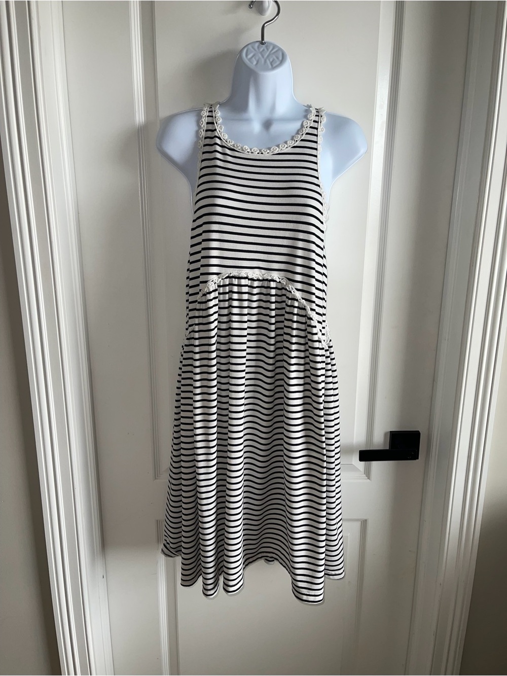 POL Black White Striped Lace Trim Sleeveless Midi Dress Size Medium Boho